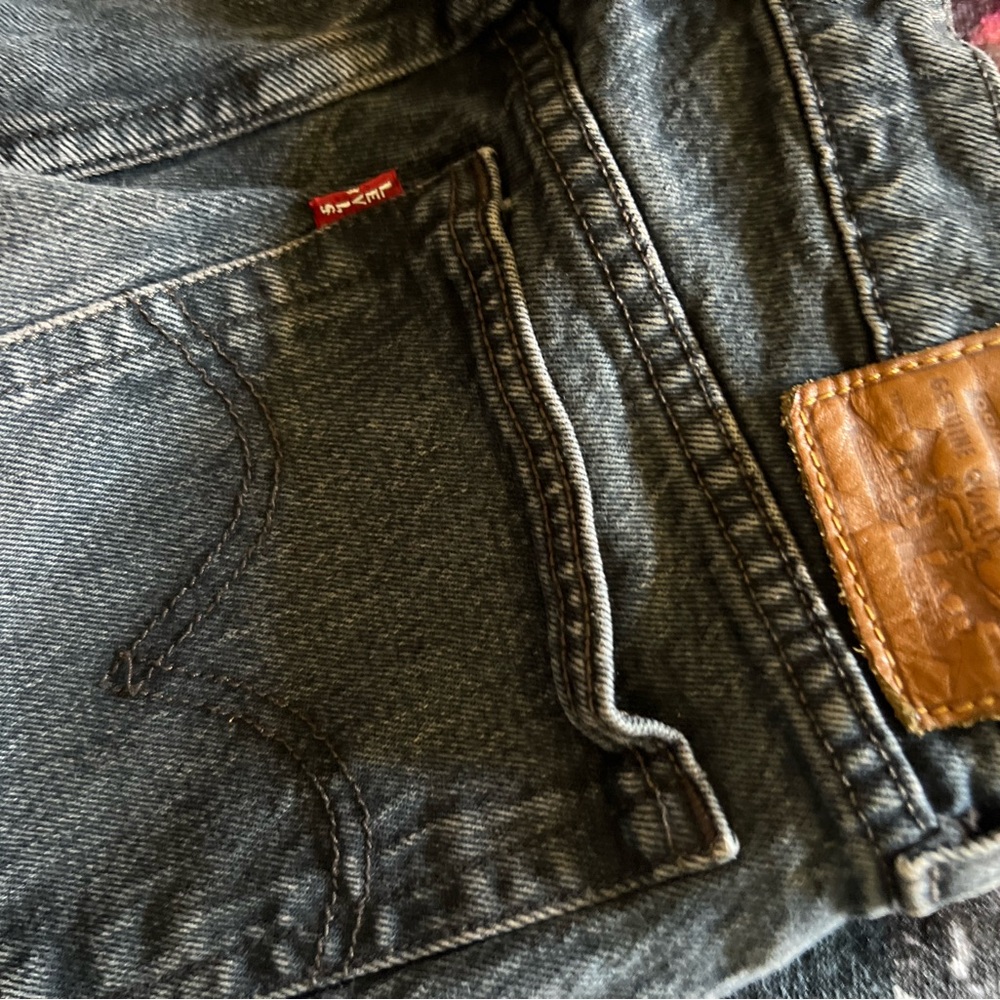 Levi's Women's Gray Jeans - Wedgie